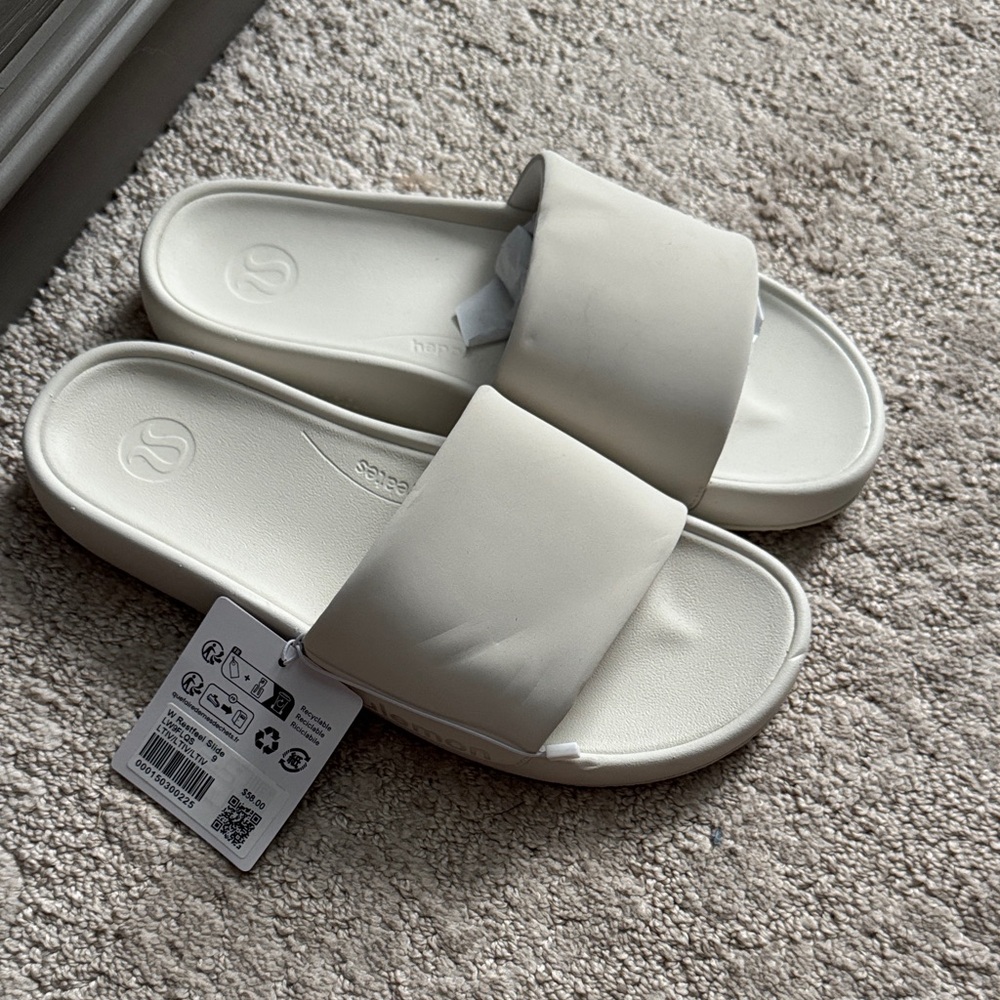NWT Lululemon White Slide Sandals